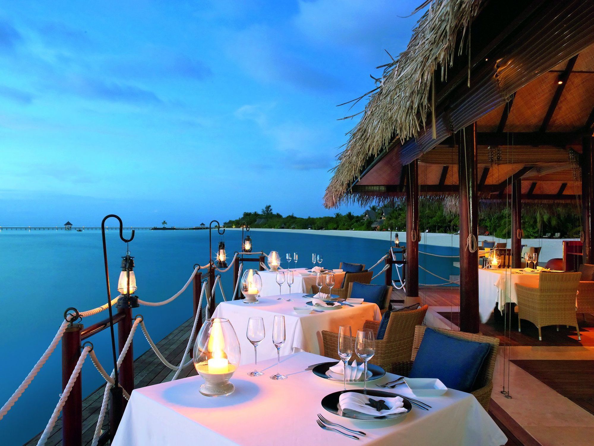 Taj Exotica Resort & Spa, Maldives Emboodhu Finolhu Restaurant photo